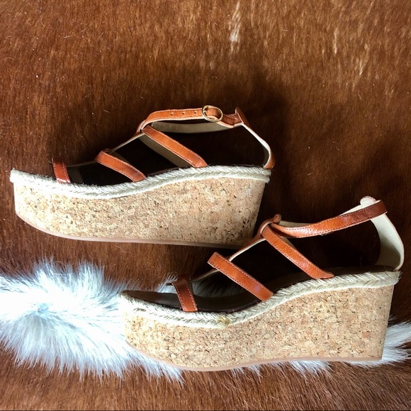 vincini Tapeet Shoes - Tapeet Orange Strappy Playform Sandals size 8.5
